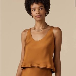 VETTA Reversible Cropped Tank in Black/Gold